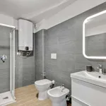 Rent a room of 469 m² in milan