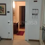 Rent 5 bedroom apartment of 80 m² in Adria