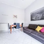 Rent 3 bedroom apartment of 80 m² in Naples