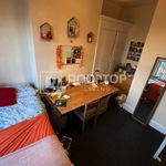 Rent 8 bedroom house in Yorkshire And The Humber