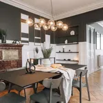 Rent 5 bedroom apartment of 130 m² in Paris