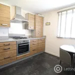 Rent 2 bedroom flat in Aberdeen