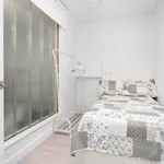 Rent 5 bedroom apartment in Montreal