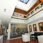 Rent a room of 1000 m² in barcelona