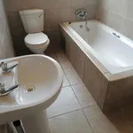 Rent 1 bedroom house of 800 m² in Pretoria