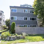 Appartement de 1248 m² avec 3 chambre(s) en location à Vancouver