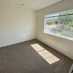 Rent 2 bedroom apartment in Los Angeles