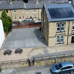 Rent 7 bedroom house in Kirklees