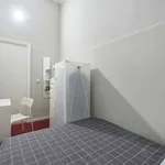 Rent a room in lisbon