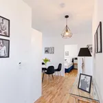 Miete 2 Schlafzimmer wohnung von 775 m² in Vienna