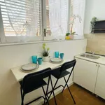 Rent a room of 250 m² in milan