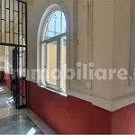 Affitto 3 camera appartamento di 80 m² in Naples