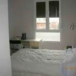 Rent a room in Madrid']