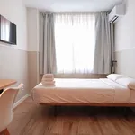 Alquilo 1 dormitorio apartamento de 10 m² en Madrid