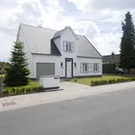 Rent 4 bedroom house of 241 m² in Bruges