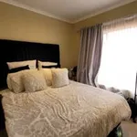 Rent 3 bedroom apartment of 125 m² in Pretoria