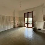 Rent 4 bedroom apartment of 120 m² in Vasanello