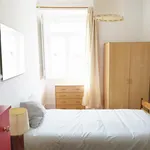 Rent 6 bedroom apartment in Lisbon