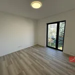 Pronajměte si 3 ložnic/e byt o rozloze 77 m² v Humpolec