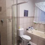 Rent 2 bedroom apartment of 66 m² in Gauteng