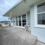 Rent 4 bedroom house in New Lynn