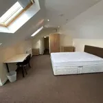 Rent 6 bedroom student apartment in Nottingham