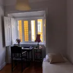 Rent 3 bedroom apartment in Lisbon