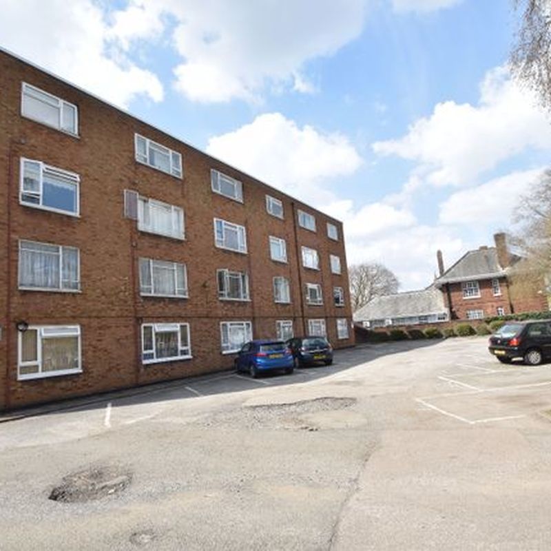 Studio to rent in Viceroy Court, High Street South, Dunstable, Bedfordshire LU6