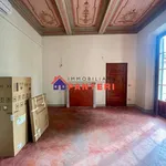 Affitto 2 camera appartamento di 67 m² in Pescia