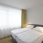 Miete 1 Schlafzimmer wohnung von 657 m² in Berlin