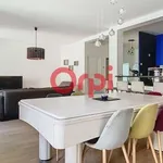 Appartement de 122 m² avec 4 chambre(s) en location à Vichy