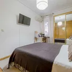 Rent a room of 120 m² in madrid