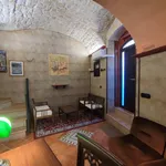 Rent 5 bedroom house of 100 m² in Ragusa