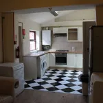 Rent 7 bedroom house in East Midlands