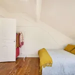 Rent a room in lisbon