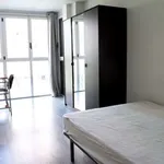 Rent a room of 150 m² in valencia