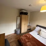 Rent 4 bedroom house in Worcester