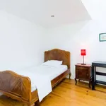 Rent a room in lisbon