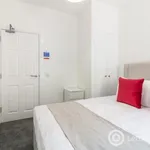 Rent 2 bedroom apartment in Dundee