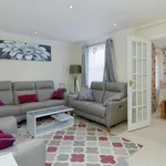 Rent 3 bedroom house in South East England