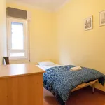 Rent 10 bedroom apartment in Barcelona