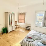 Rent 2 bedroom apartment in Yorkshire And The Humber