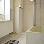 Rent 2 bedroom apartment of 95 m² in Kortrijk