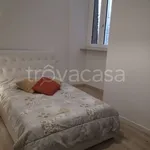 Affitto 4 camera appartamento di 75 m² in Perugia