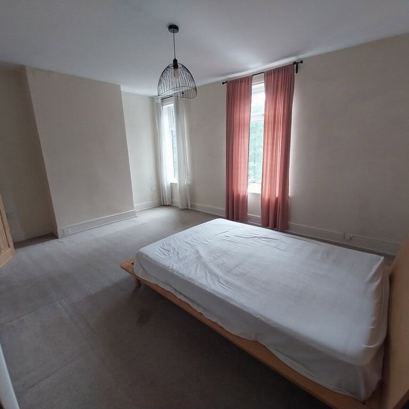 House For Rent - Carrfield Road, Heeley, Sheffield, S8 9Sa