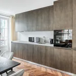 Appartement de 610 m² avec 1 chambre(s) en location à Paris