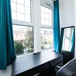 Rent 7 bedroom house in Leeds