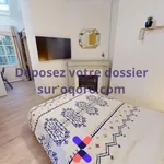 Appartement de 8 m² avec 5 chambre(s) en location à Pau