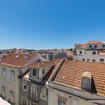 Rent 1 bedroom apartment of 40 m² in Lisbon