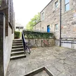 Rent 5 bedroom apartment in Scotland